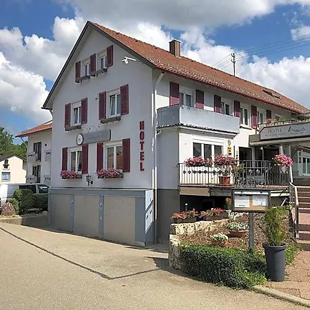 Heuberger Hof, ホテル 3*