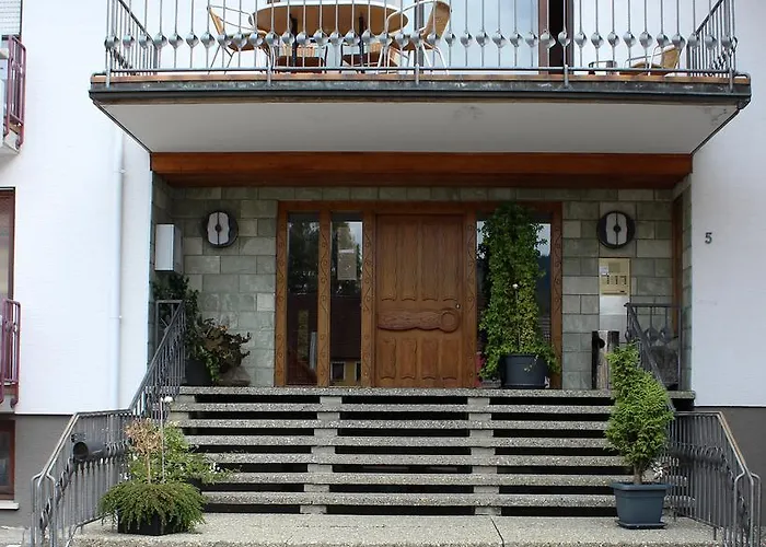 Heuberger Hof, Szálloda 3*